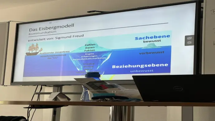 Immersive Online German Learning Experience at Germaxi Hub Online German classes with live lessons and expert instructors - Germaxi Hub